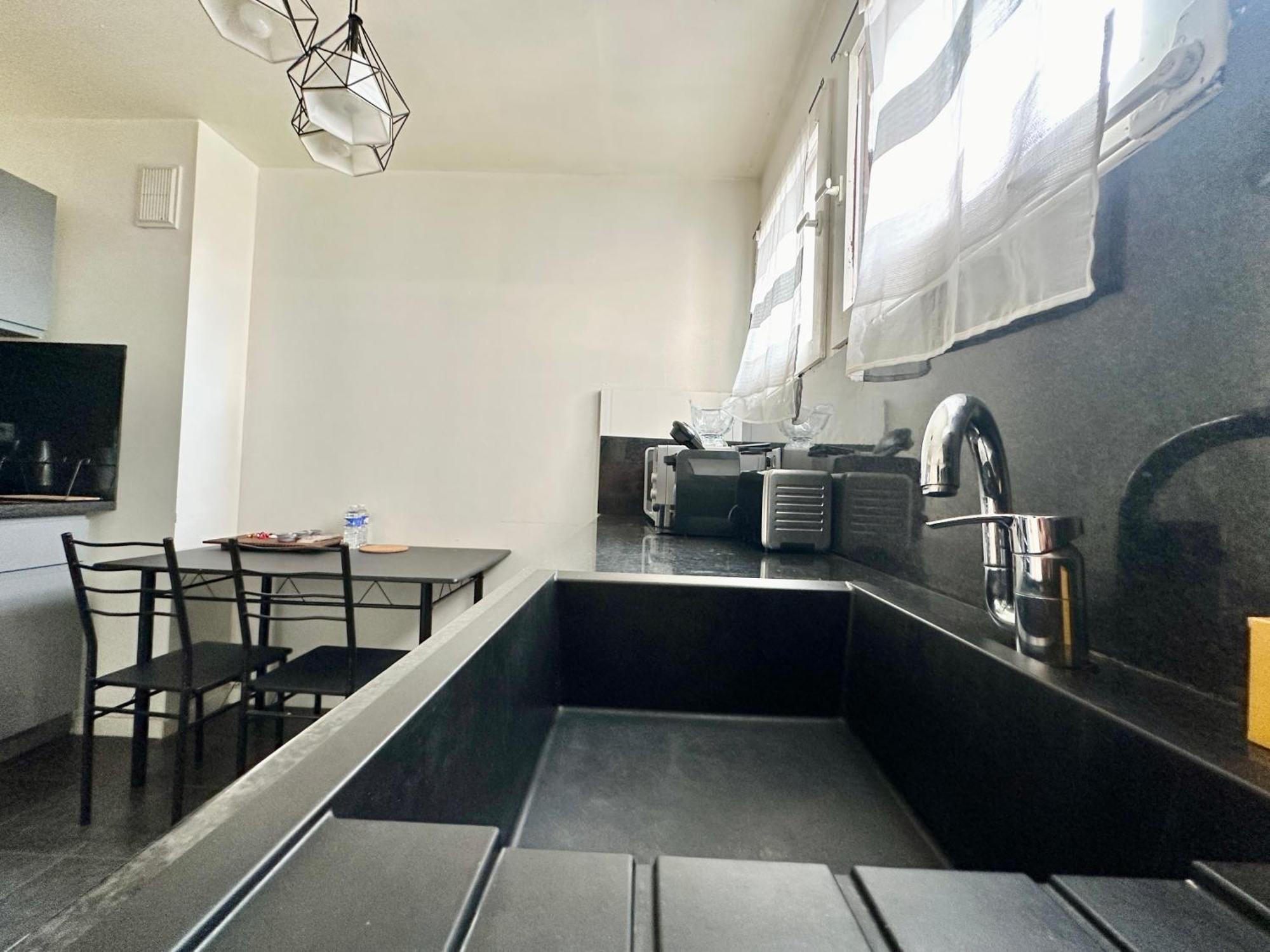Le Montjovis, Spacieux Et Lumineux Avec Garage ليموج المظهر الخارجي الصورة